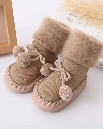 Chausson enfant pompon doublure