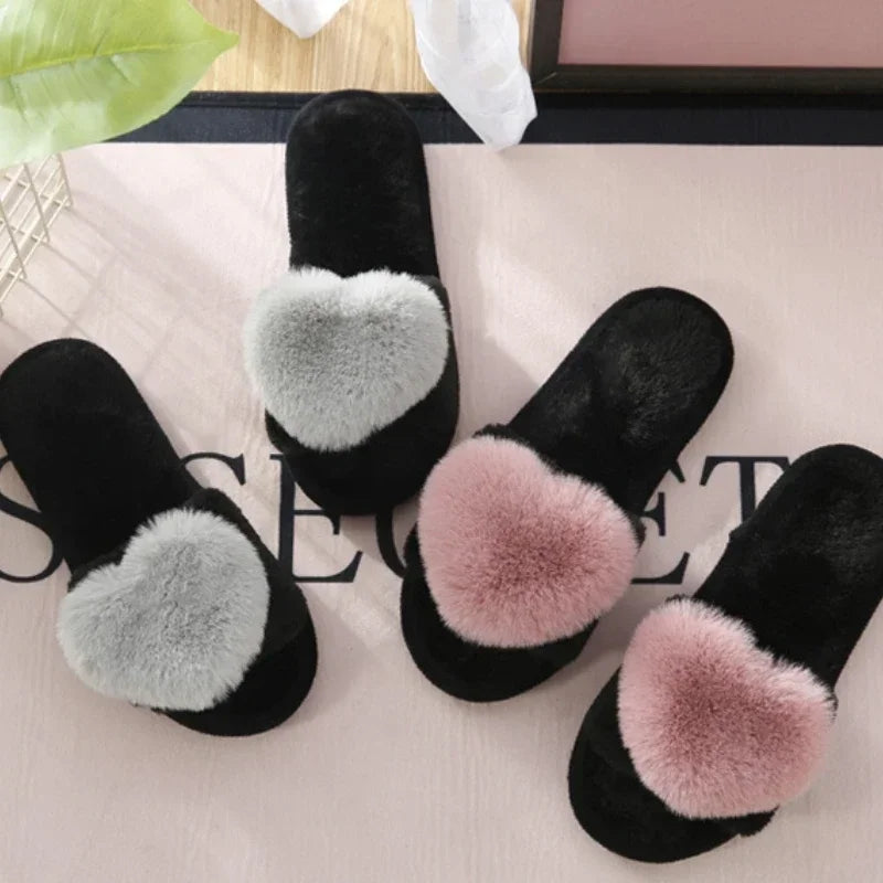 Chausson motif coeur femme