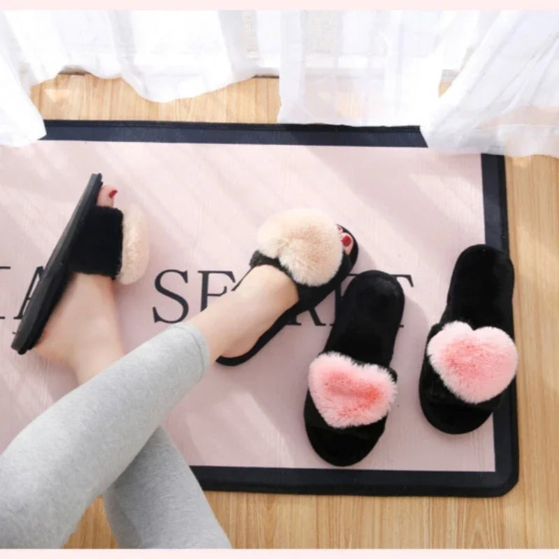 Chausson motif coeur femme