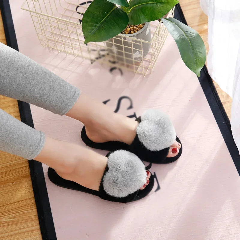 Chausson motif coeur femme