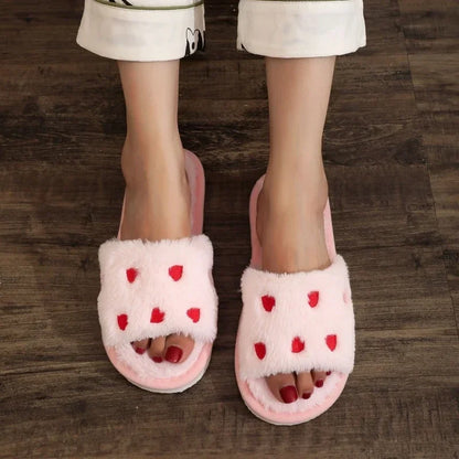 Chaussons femme cœur fourrure