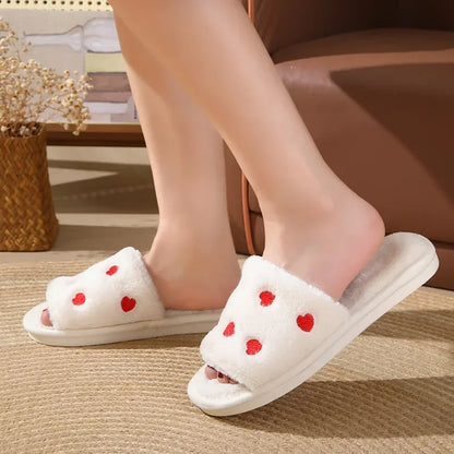 Chaussons femme cœur fourrure