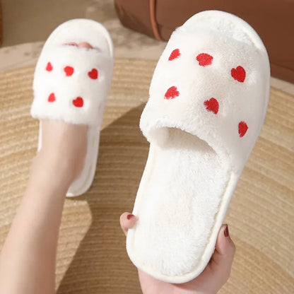 Chaussons femme cœur fourrure