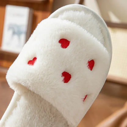 Chaussons femme cœur fourrure
