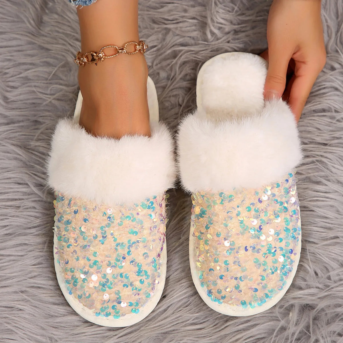 Chausson femme strass fourrure