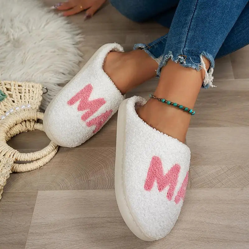 Chausson femme brodé MA