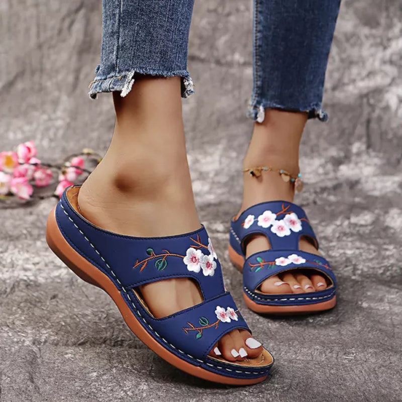 Sandales femme broderie florale
