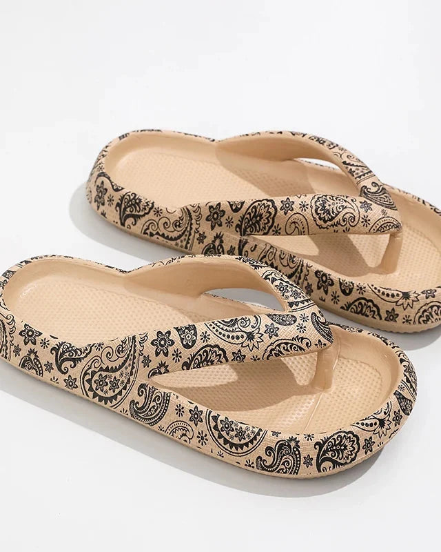 Tongs femme motif léopard
