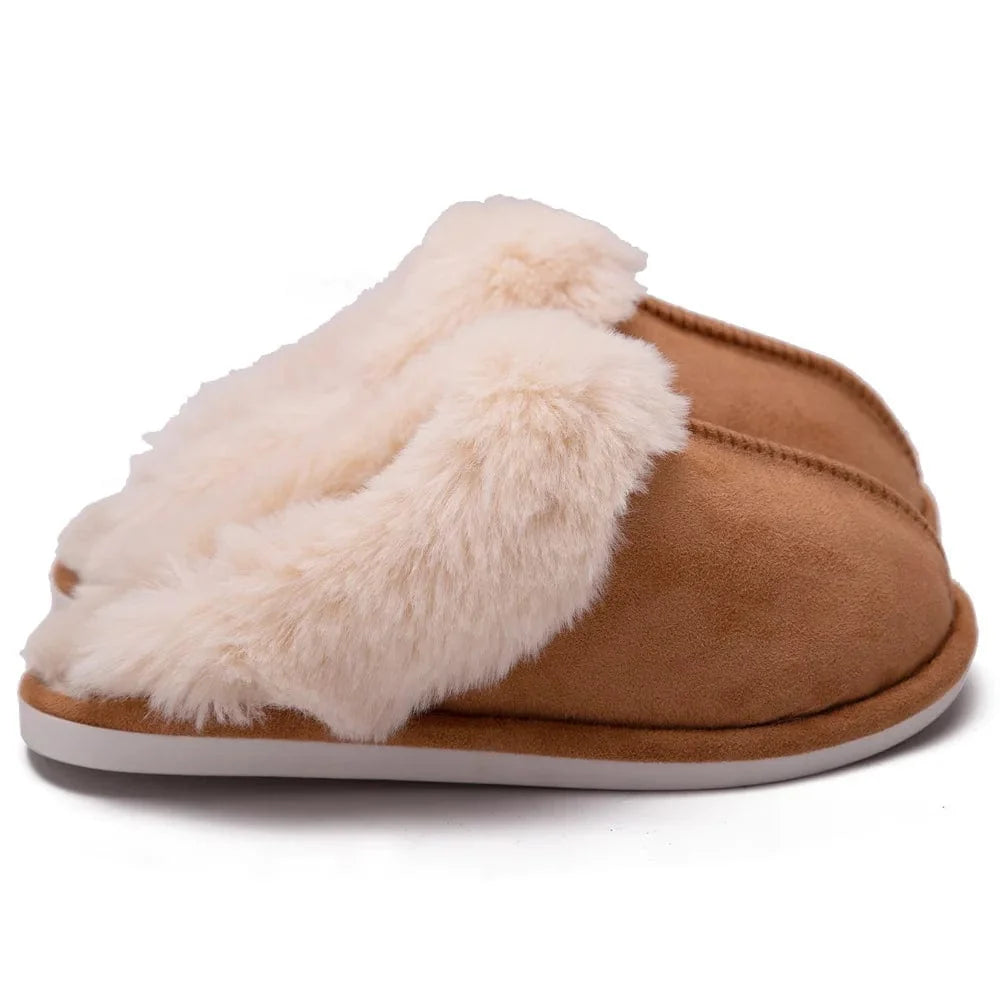 Chaussons imitation daim fourrés
