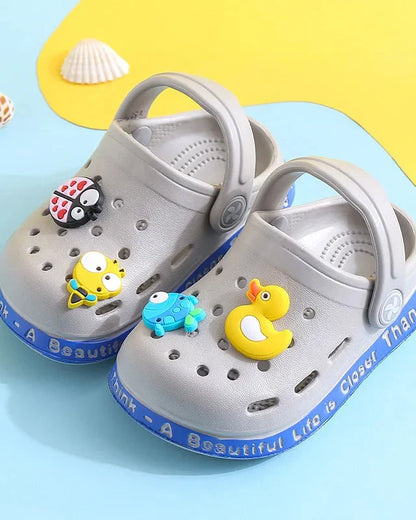 Chausson enfant style crocs