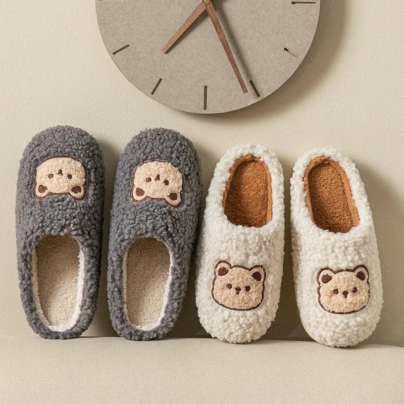 Chausson femme motif ours