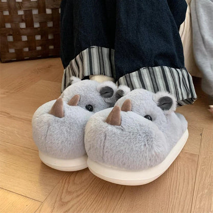 Chausson rhinocéros peluche