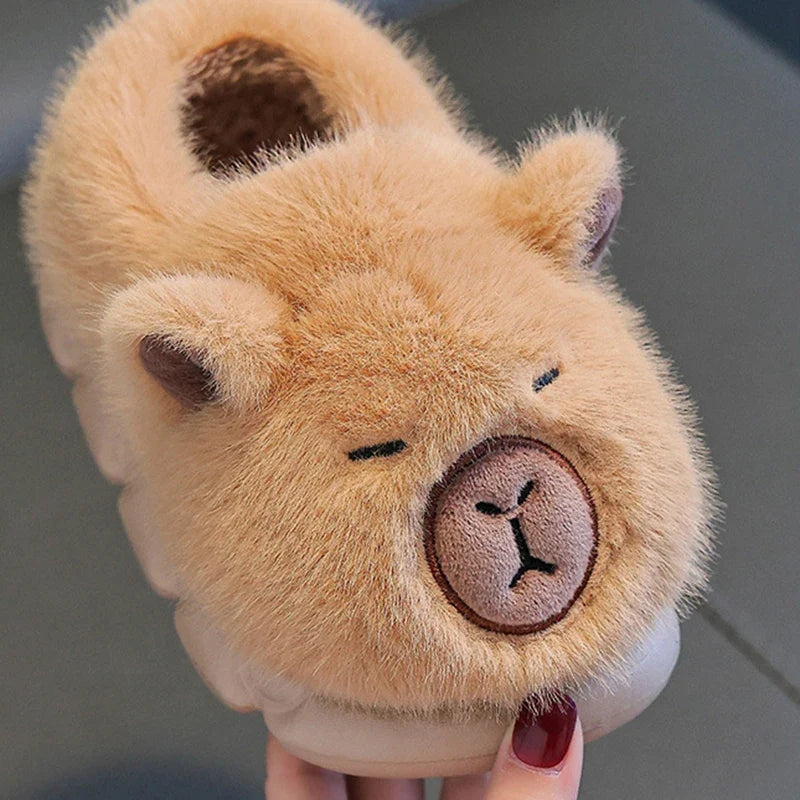 Chausson enfant capybara fausse