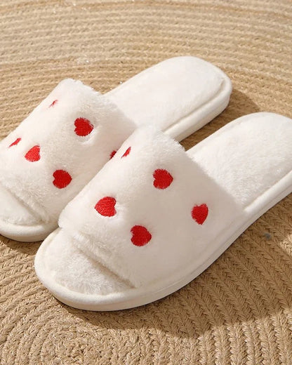 Chaussons femme cœur fourrure