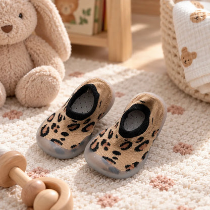 Chausson bebe motifs ludiques